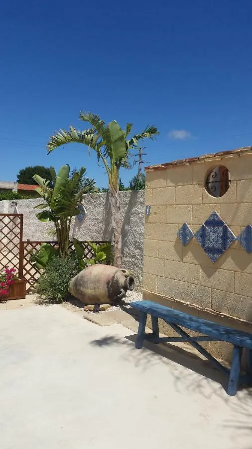 Appartamento Casa Vacanza villa Giorgio di Davide Pellegrino Digerbato Italia